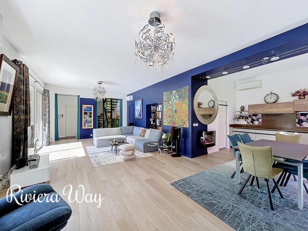6 room villa in Cap d'Antibes, photo #7, listing #107118396