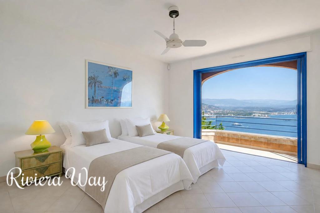 11 room villa in Theoule-sur-Mer, photo #10, listing #106846152