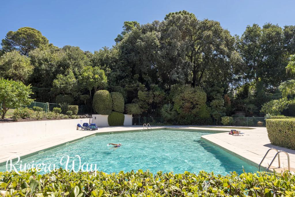 4 room apartment in Antibes, photo #6, listing #104082510