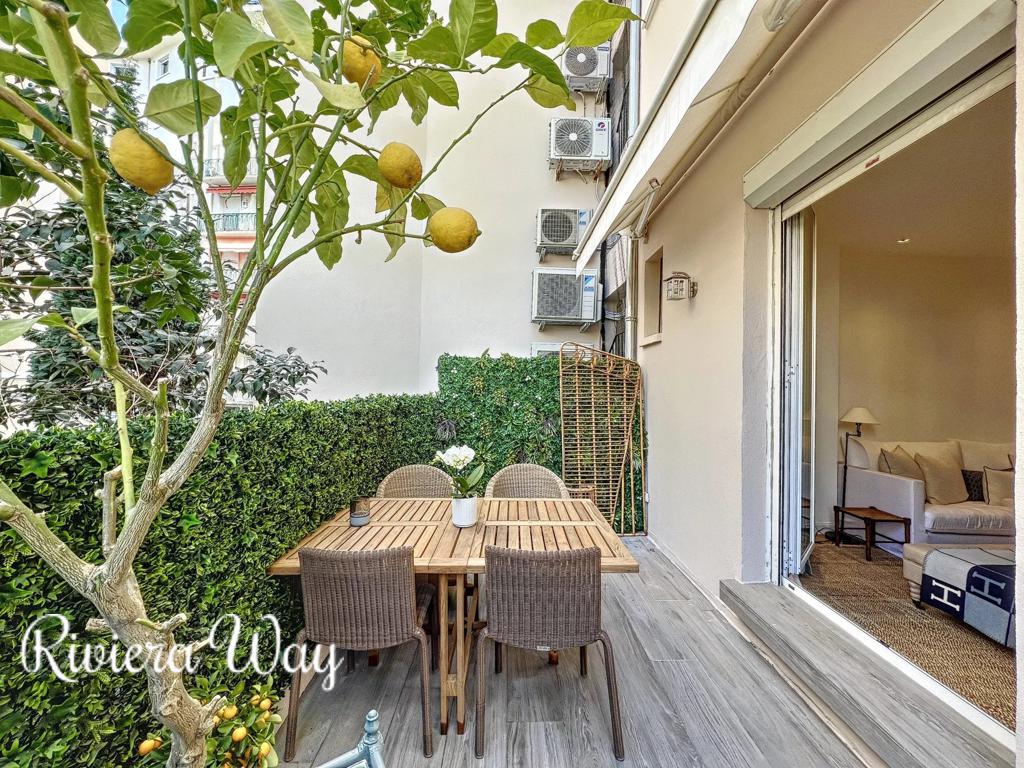 3 room apartment in Cannes, photo #6, listing #102630276