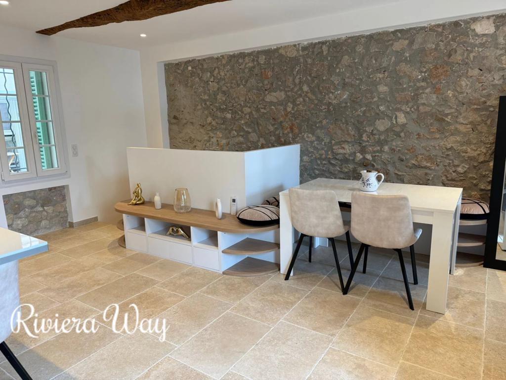 5 room apartment in Antibes, photo #5, listing #104262942