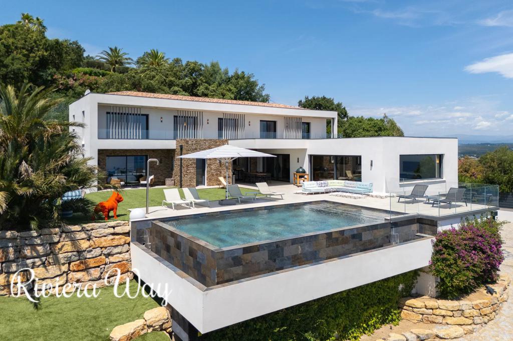 Villa in Roquebrune-sur-Argens, photo #4, listing #106801170