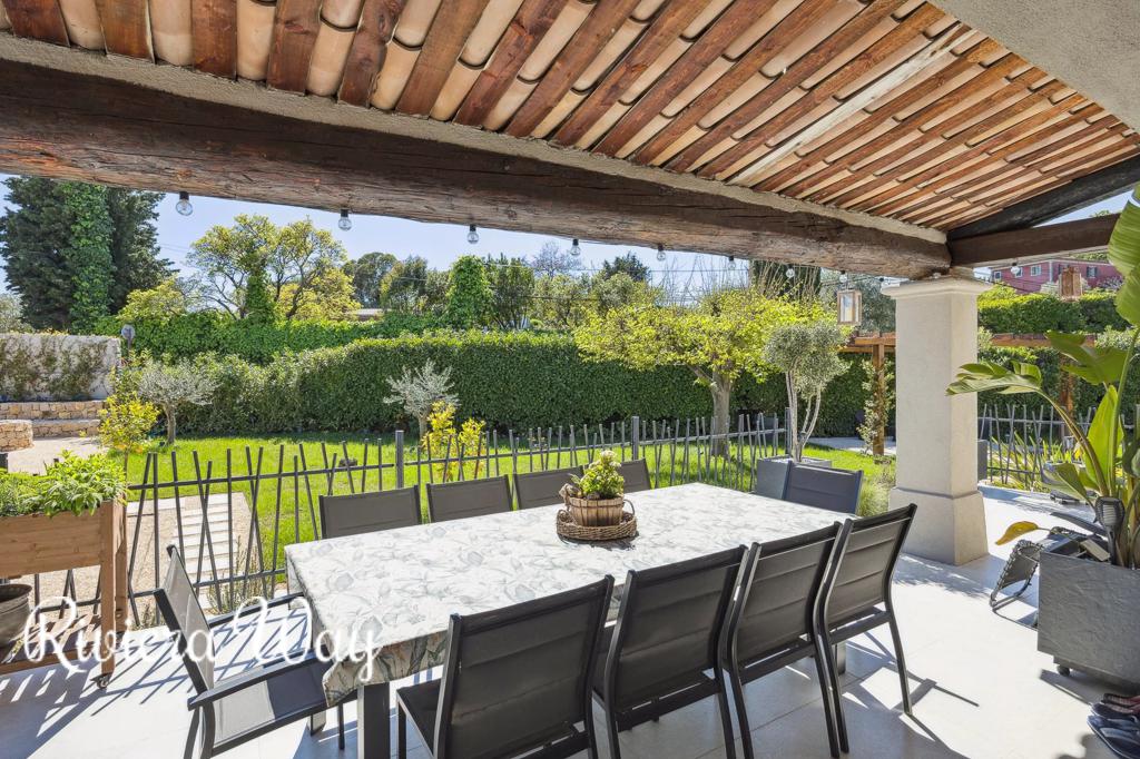 Villa in Grasse, photo #4, listing #102971106