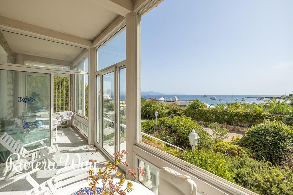 5 room villa in Cap d'Antibes, photo #2, listing #84103824