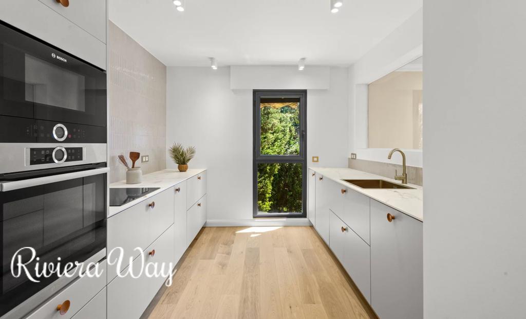 4 room apartment in Le Cannet, photo #5, listing #106163988
