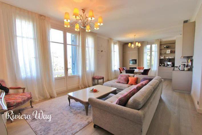 4 room apartment in Antibes, photo #5, listing #101595732