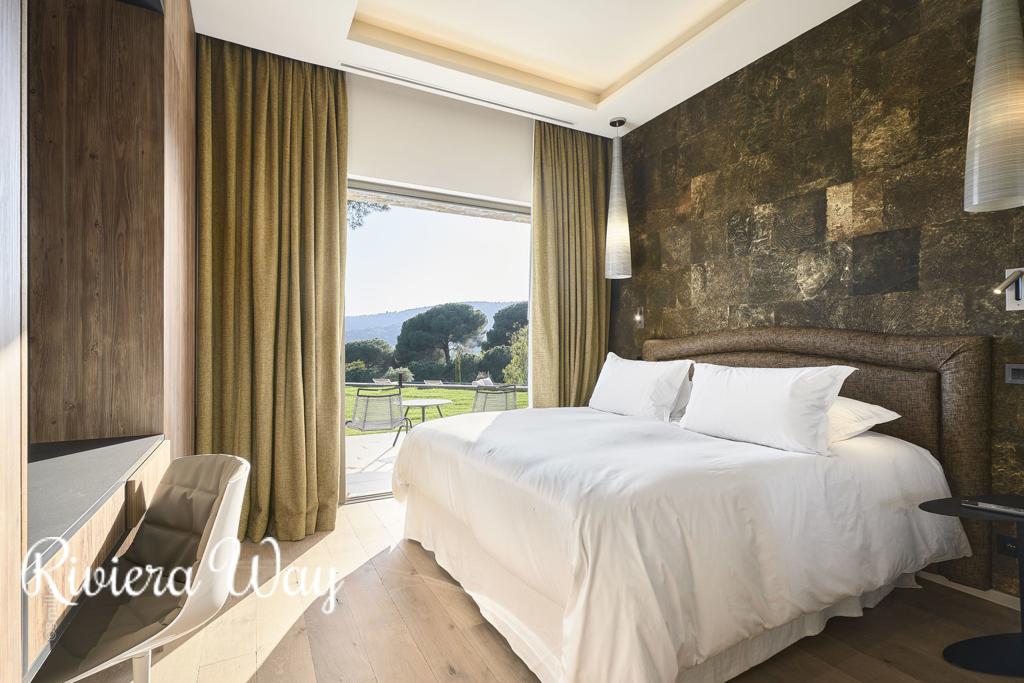 6 room villa in Ramatyuel, photo #10, listing #80488128
