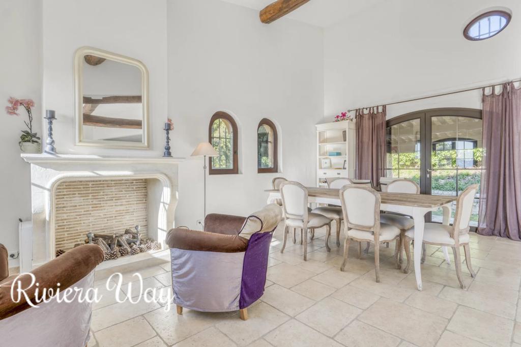 Villa in Grasse, photo #9, listing #102727716
