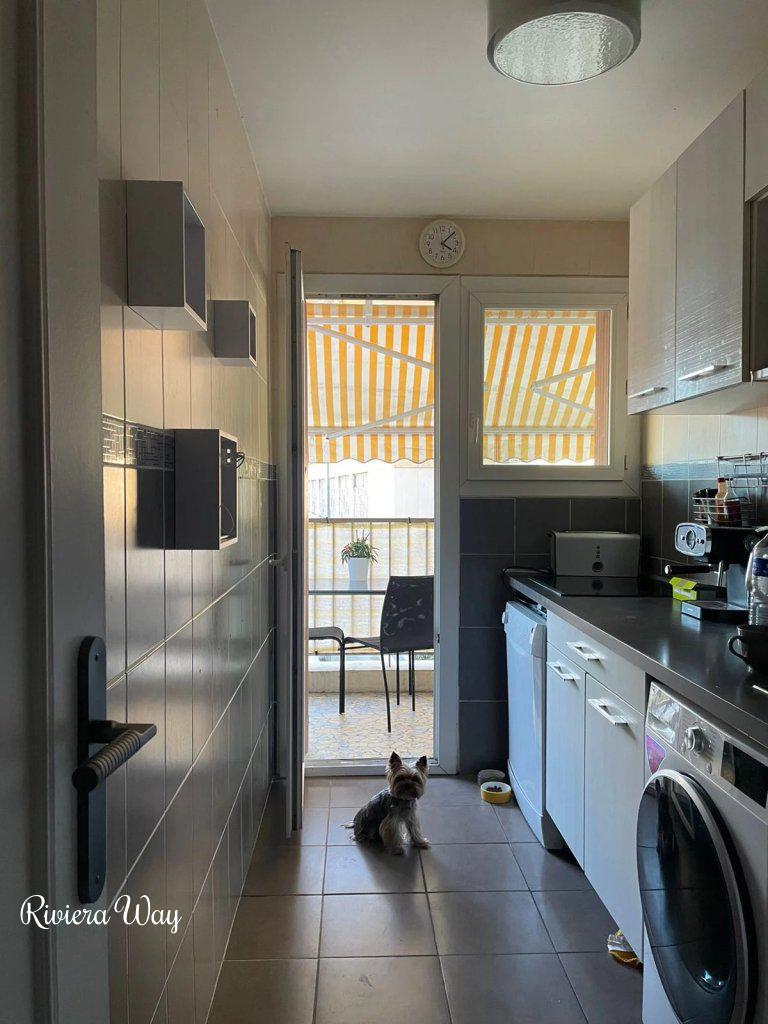 Apartment in Nice, 38 m², photo #10, listing #106822212