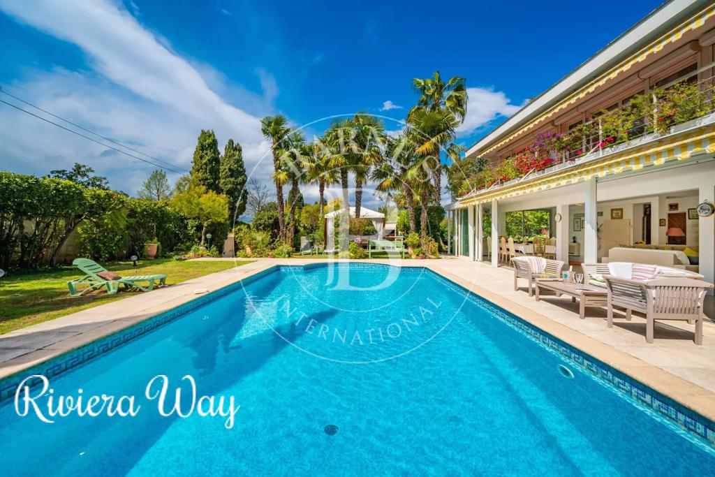 7 room villa in Antibes, photo #8, listing #94284918