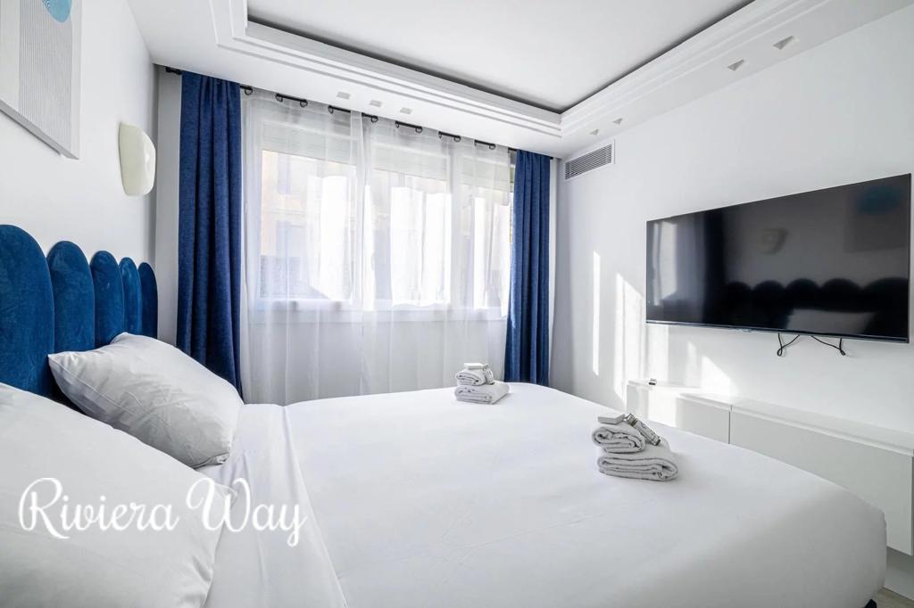3 room apartment in Cannes, photo #6, listing #103076820