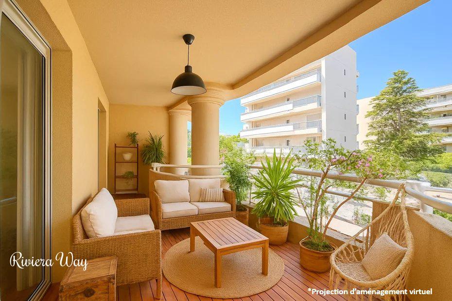 3 room apartment in Cannes, photo #6, listing #103640964
