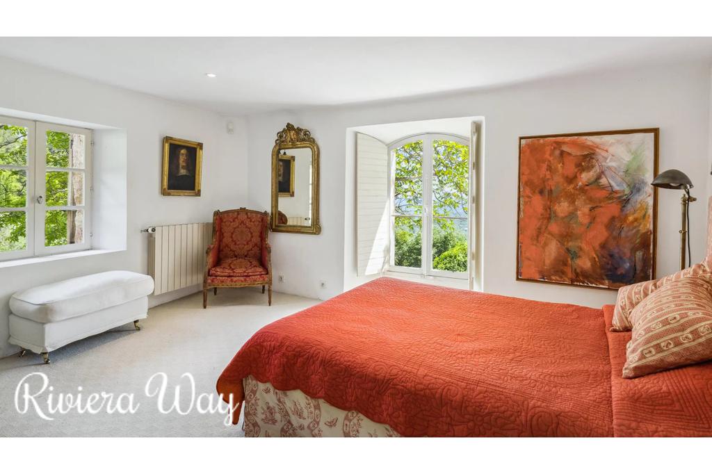 10 room villa in Fayence, photo #7, listing #103221594