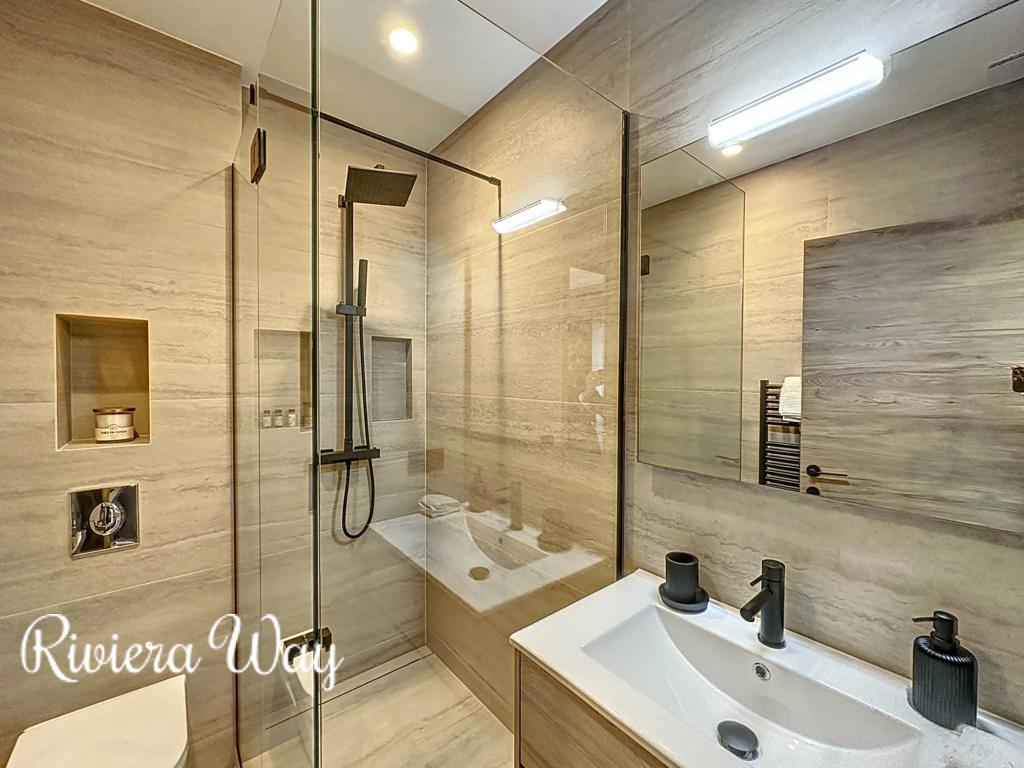 3 room apartment in Cannes, photo #2, listing #102099438