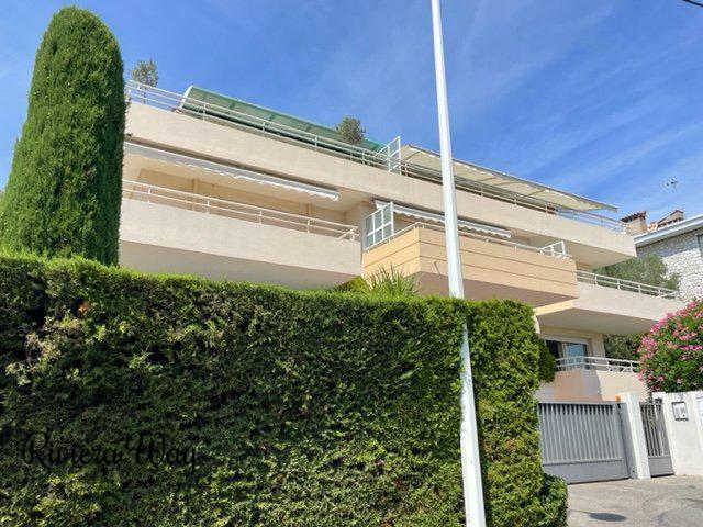 4 room apartment in Antibes, photo #2, listing #89853918