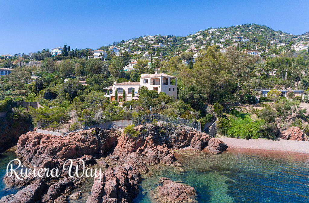 8 room villa in Theoule-sur-Mer, photo #1, listing #80490186