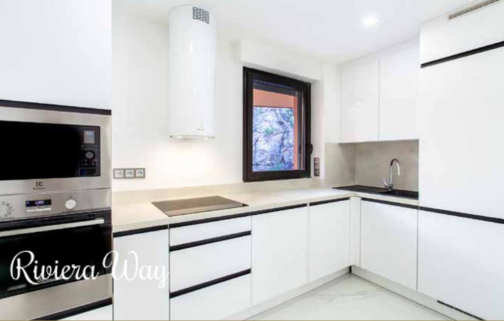 Apartment in Villefranche-sur-Mer, photo #6, listing #93562518