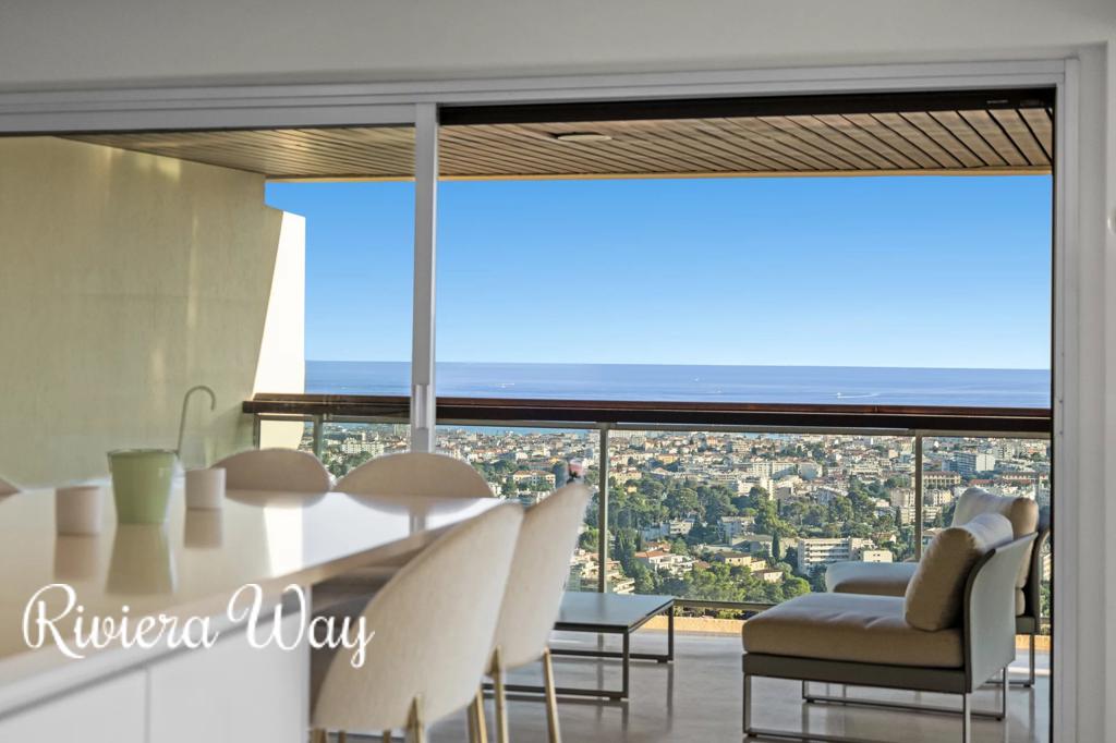 4 room apartment in Le Cannet, photo #10, listing #103705140
