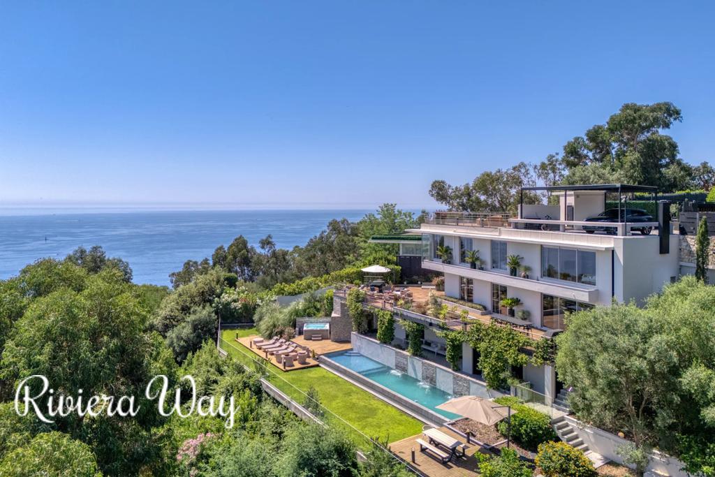 7 room villa in Vallauris, photo #2, listing #100299444