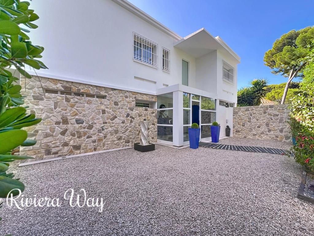 5 room villa in Cap d'Antibes, photo #6, listing #104095110