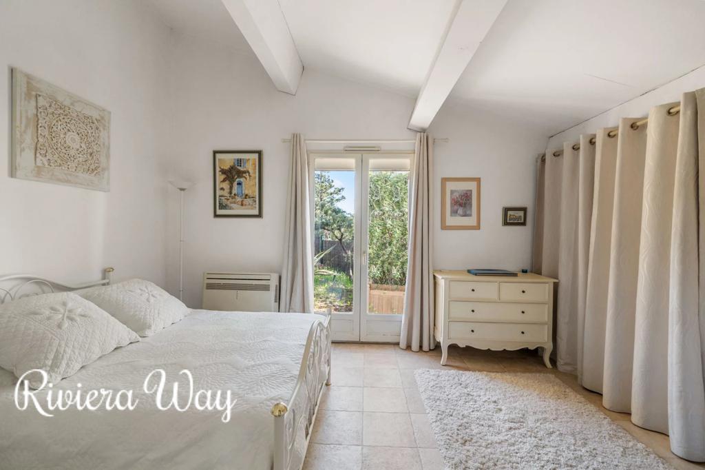 3 room villa in Agay, photo #8, listing #101200680