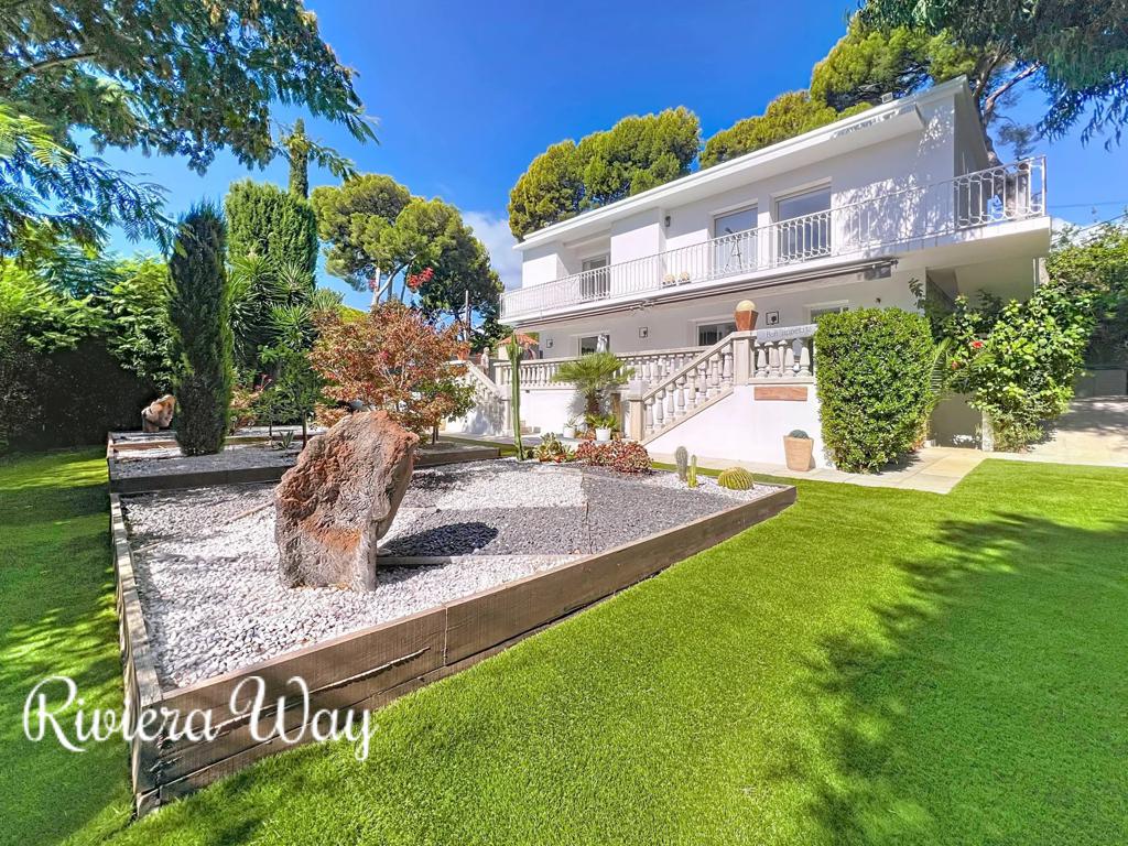 5 room villa in Cap d'Antibes, photo #5, listing #104095110