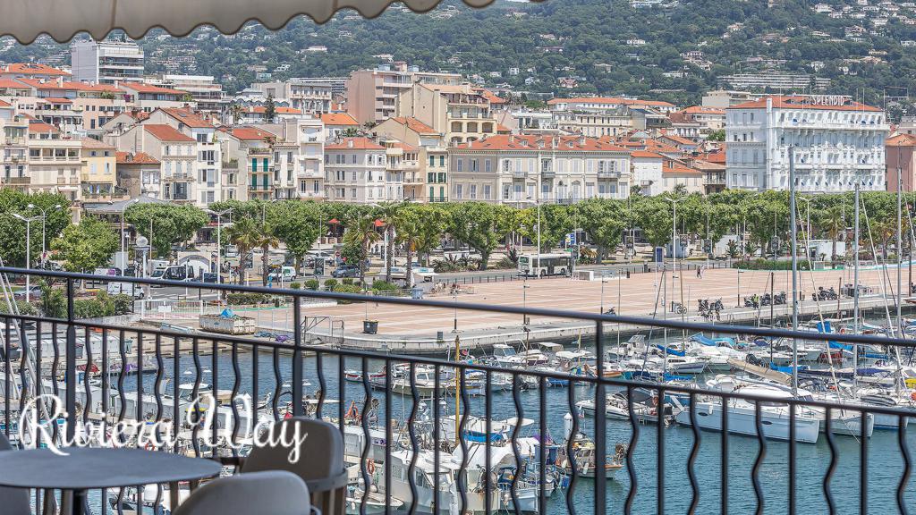 5 room apartment in Cannes, photo #3, listing #78785490
