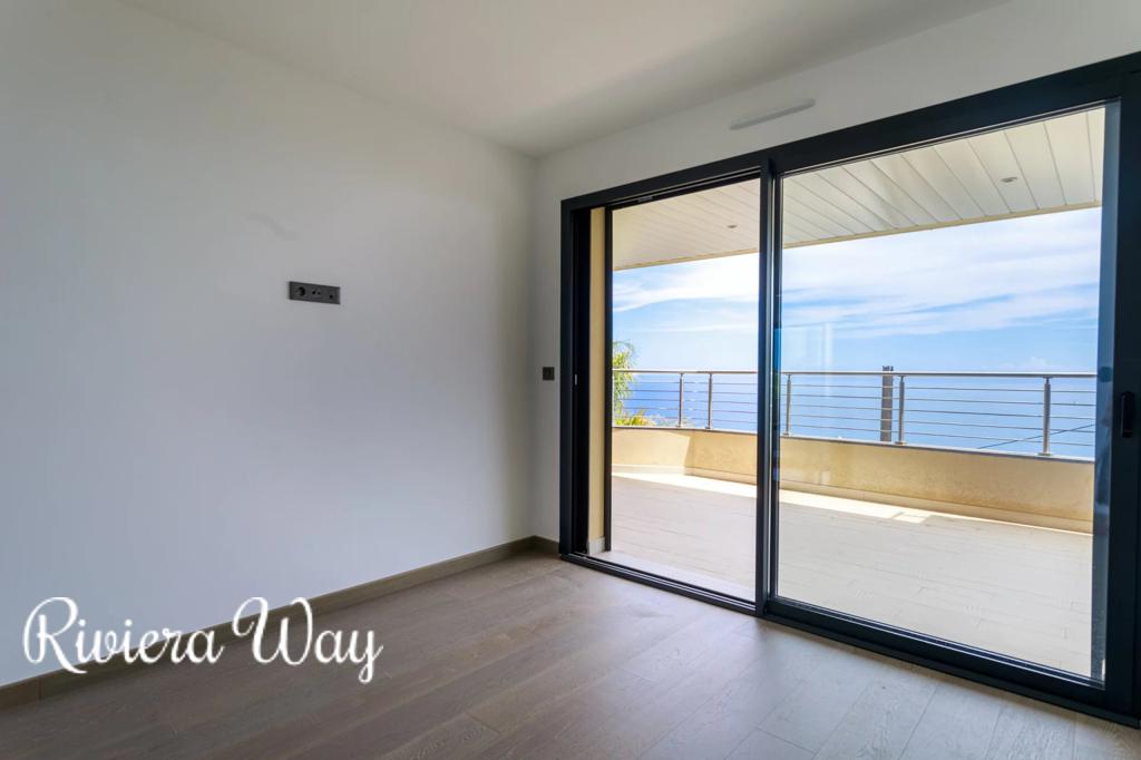 4 room apartment in Roquebrune — Cap Martin, photo #8, listing #101771082