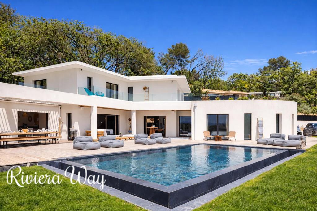 8 room villa in Le Rouret, photo #1, listing #105616560