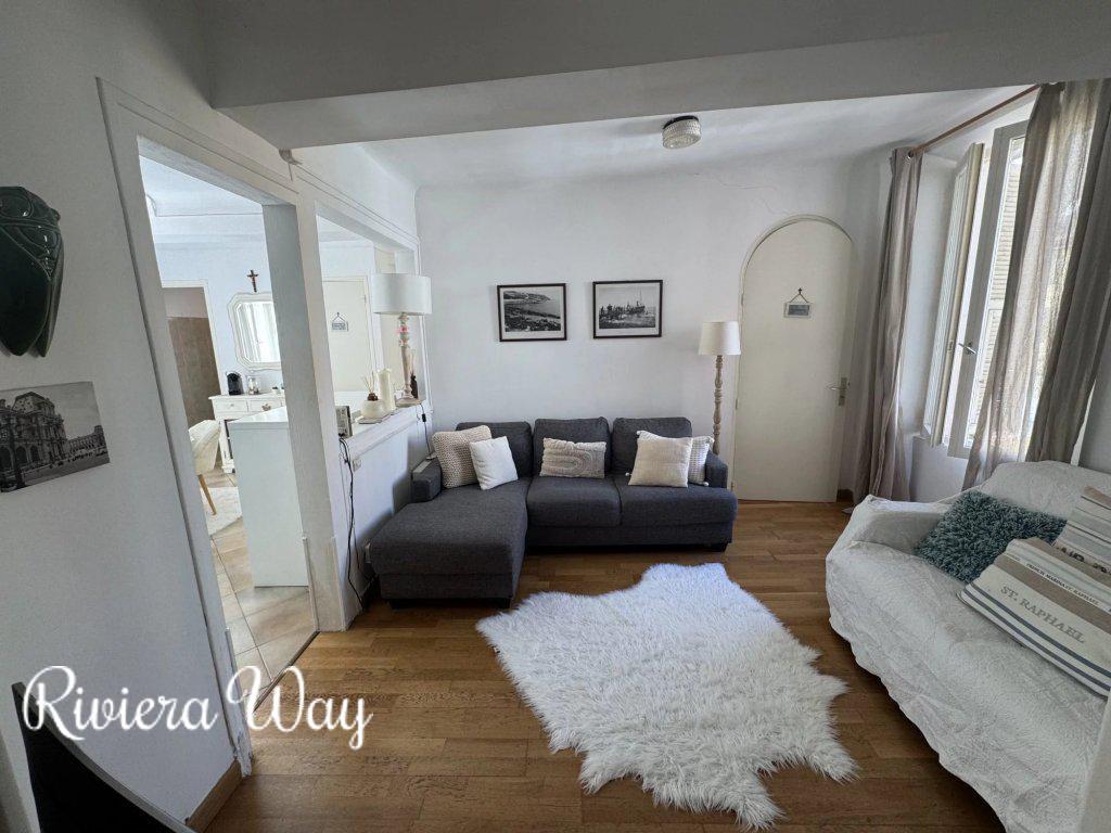 3 room apartment in Nice, 60 m², photo #2, listing #106230306