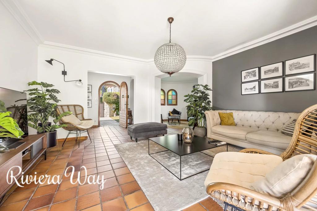 5 room villa in Cap d'Antibes, photo #5, listing #98515578