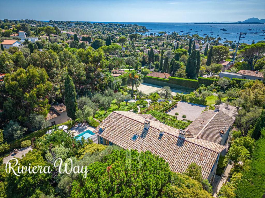 8 room villa in Antibes, 800 m², photo #1, listing #103129992