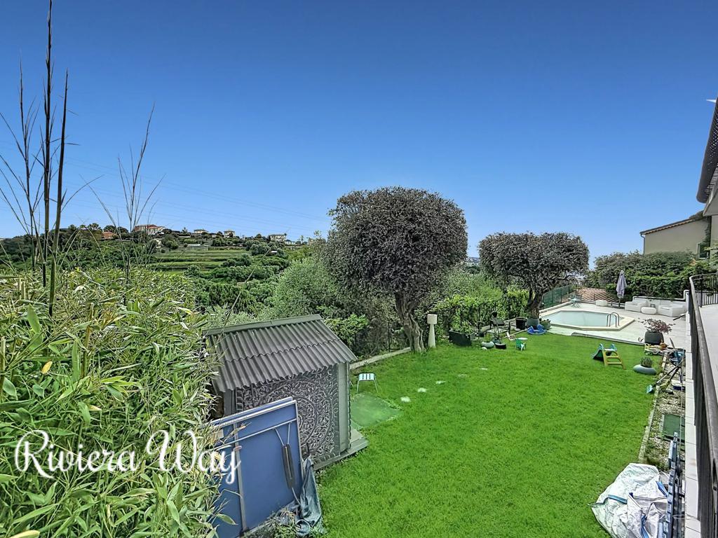 3 room apartment in Nice, photo #9, listing #106330392