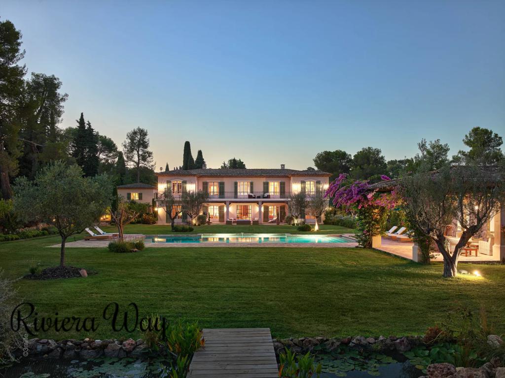 12 room villa in Mougins, photo #10, listing #94402392