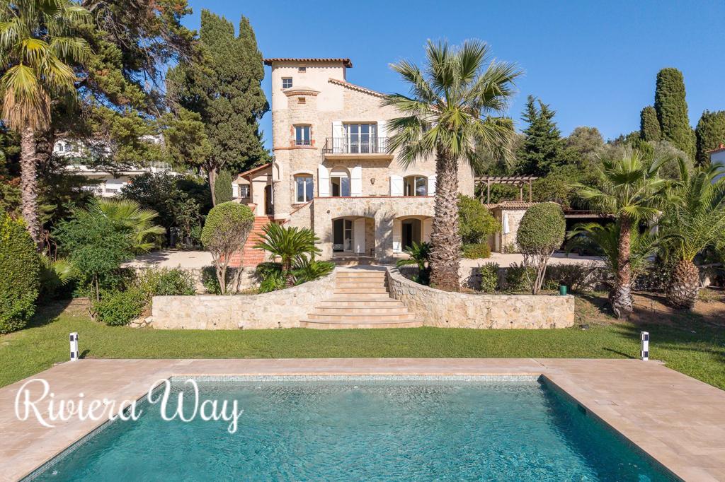7 room villa in Cap d'Antibes, photo #4, listing #104224008