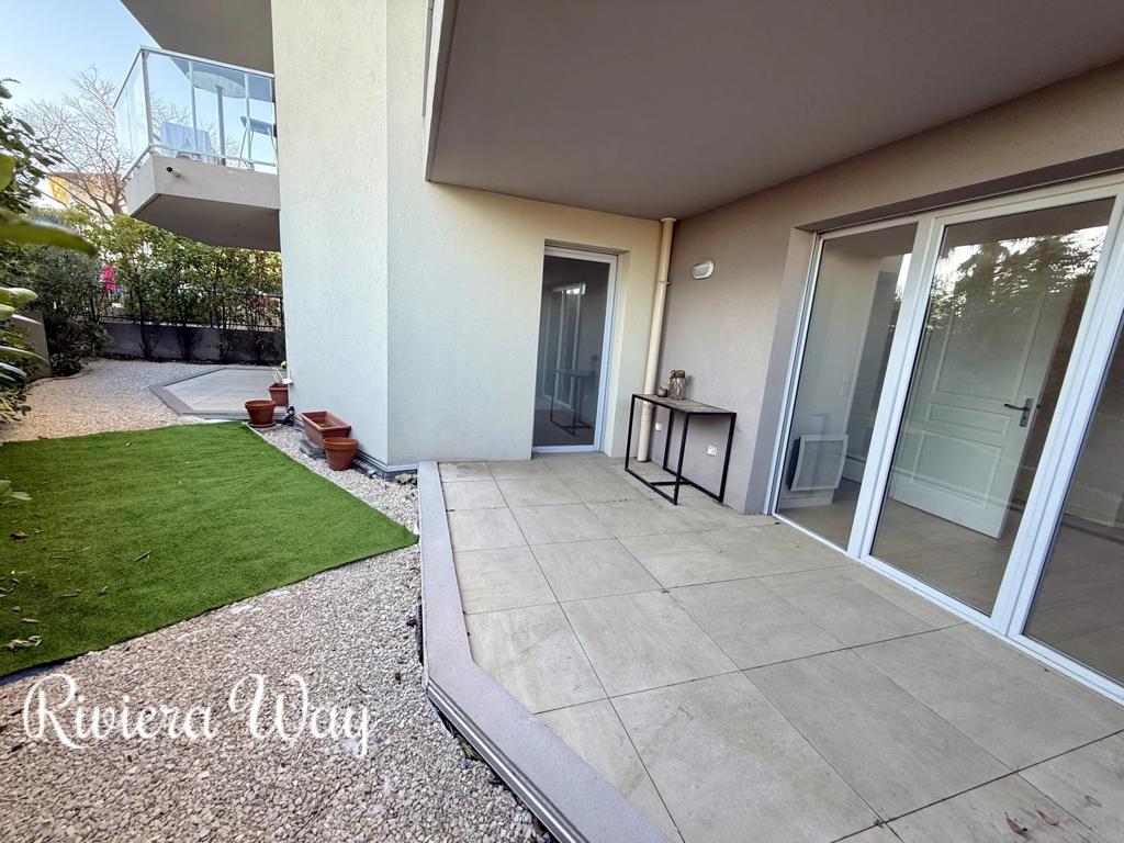 3 room apartment in Antibes, photo #5, listing #105222222