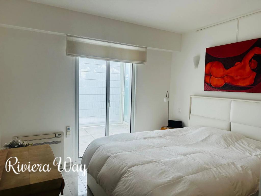3 room apartment in Villefranche-sur-Mer, photo #5, listing #106401708