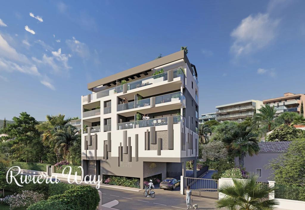 2 room apartment in Juan-les-Pins, photo #5, listing #103564314