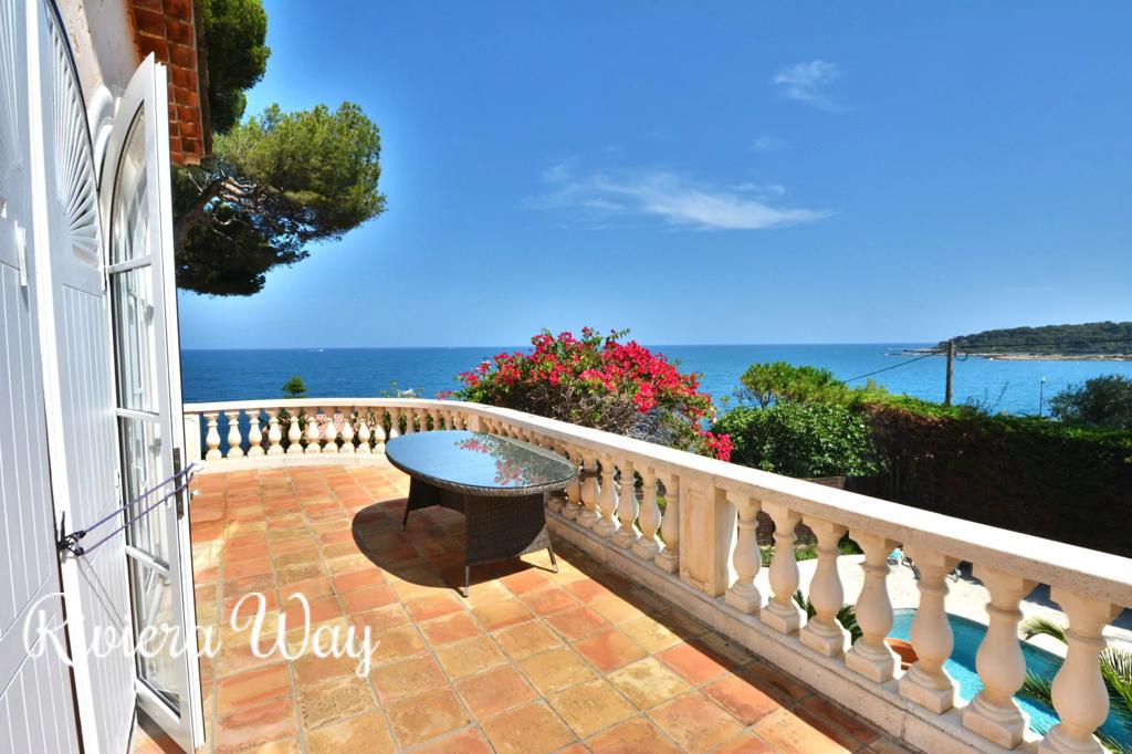 7 room villa in Cap d'Antibes, photo #2, listing #95496828
