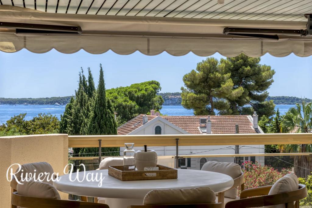 4 room apartment in Cannes, photo #4, listing #107086812