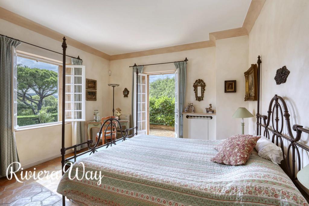 8 room villa in Saint-Tropez, photo #2, listing #86857596