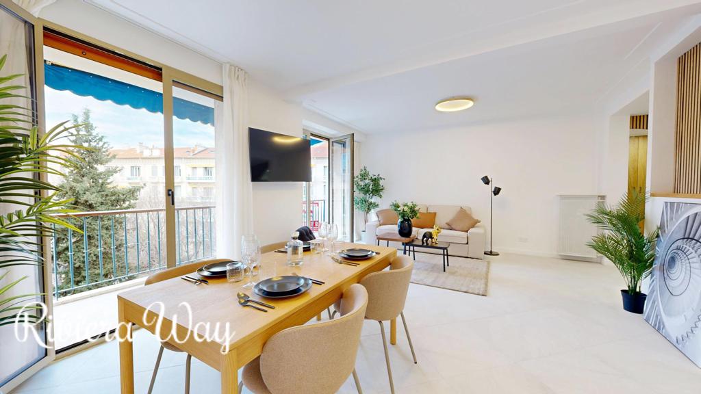 3 room apartment in Le Carré d'Or, 74 m², photo #3, listing #105968016