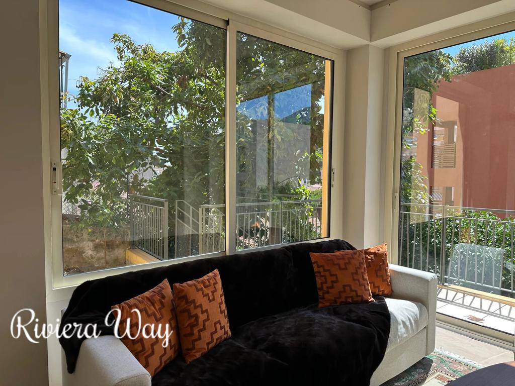 4 room new home in Menton, photo #5, listing #102529434