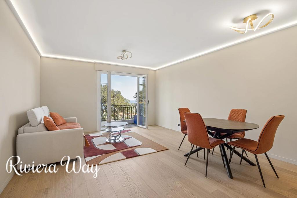 3 room penthouse in Villefranche-sur-Mer, photo #5, listing #105894096