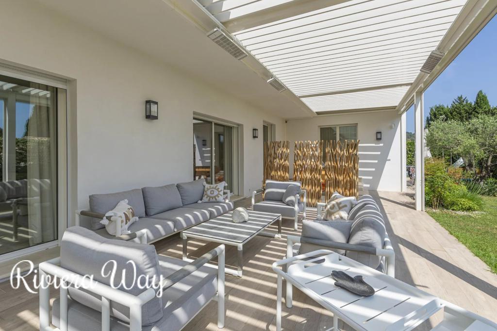 Villa in Mougins, photo #4, listing #103465992