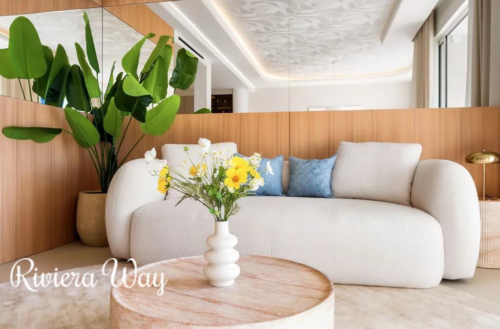 3 room apartment in Cannes, photo #6, listing #106401792