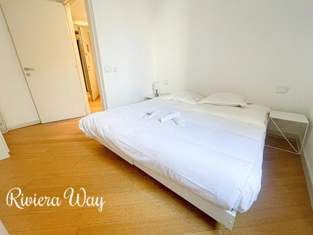 2 room apartment in Cannes, photo #7, listing #106248114