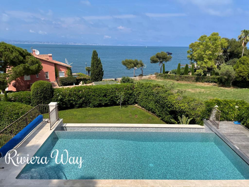 10 room villa in Cap d'Antibes, photo #8, listing #83809404