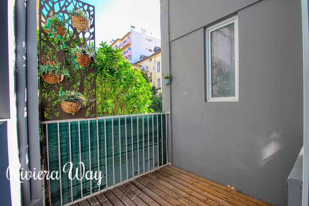 2 room apartment in Nice, photo #2, listing #105765786