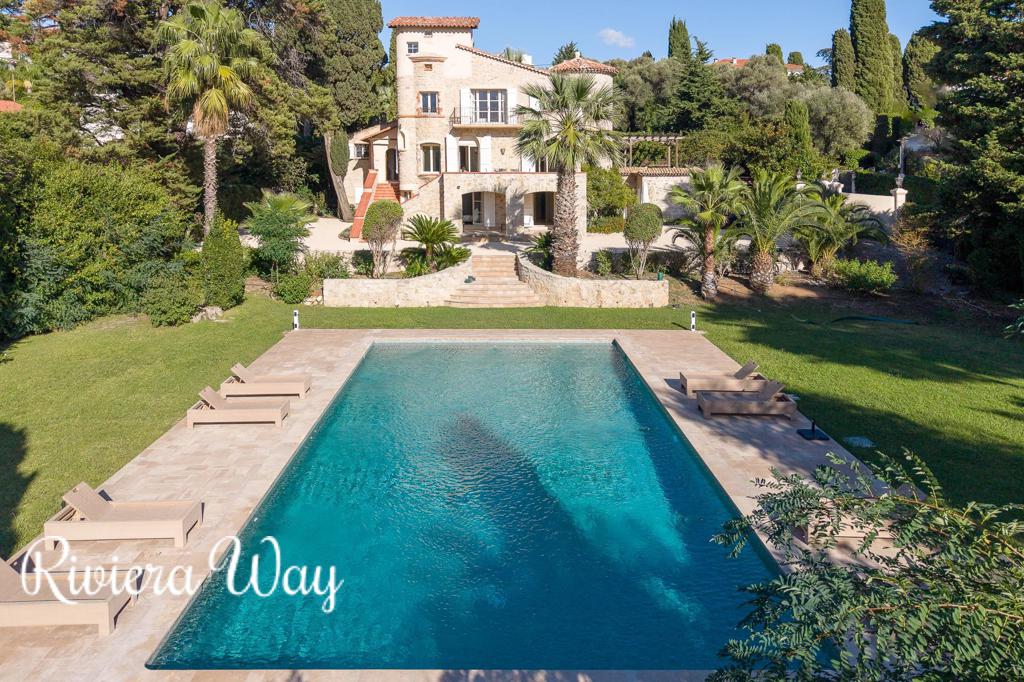 7 room villa in Cap d'Antibes, photo #8, listing #104224008